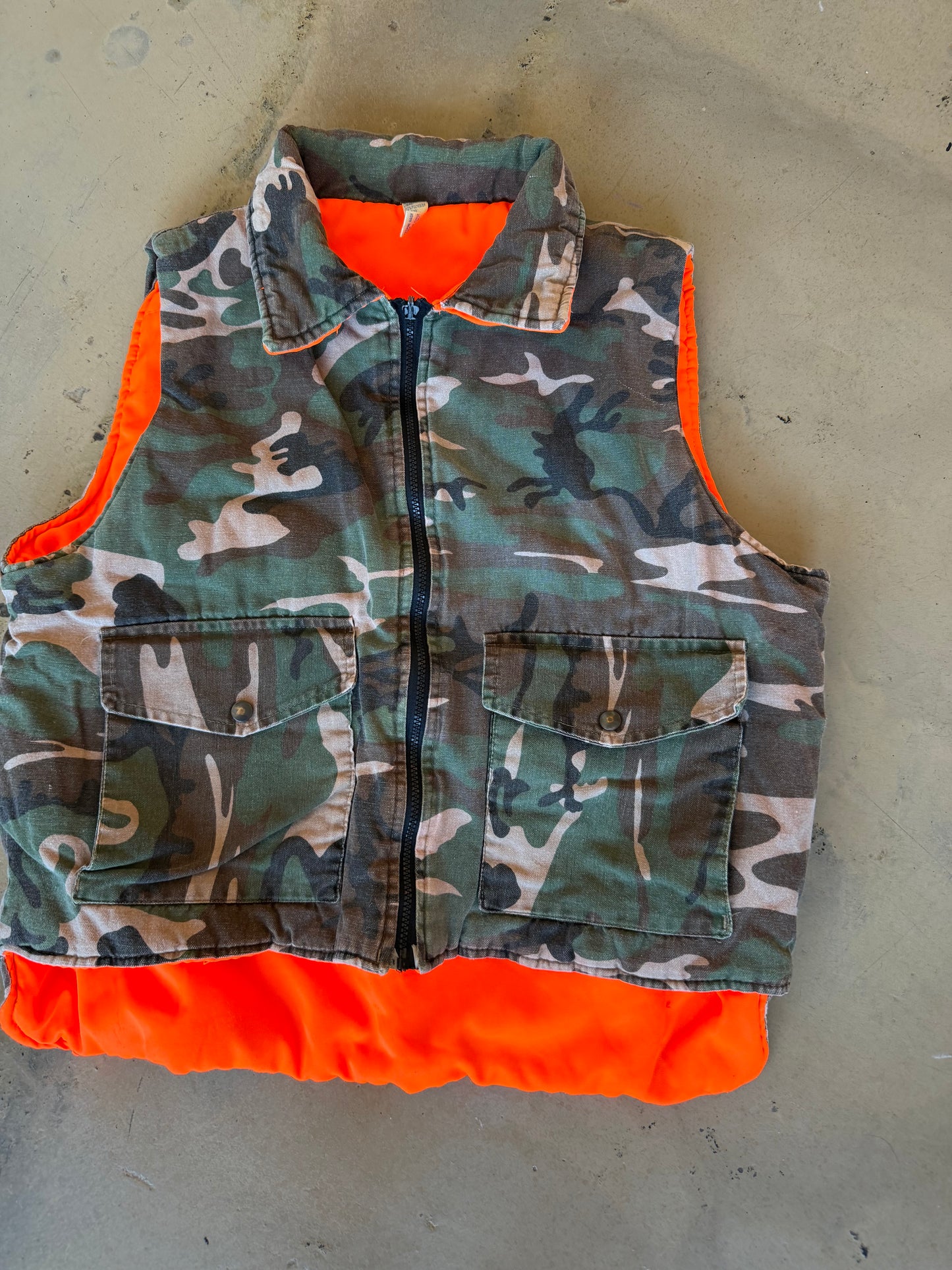 (L) OG Classic Camo Vest Jacket