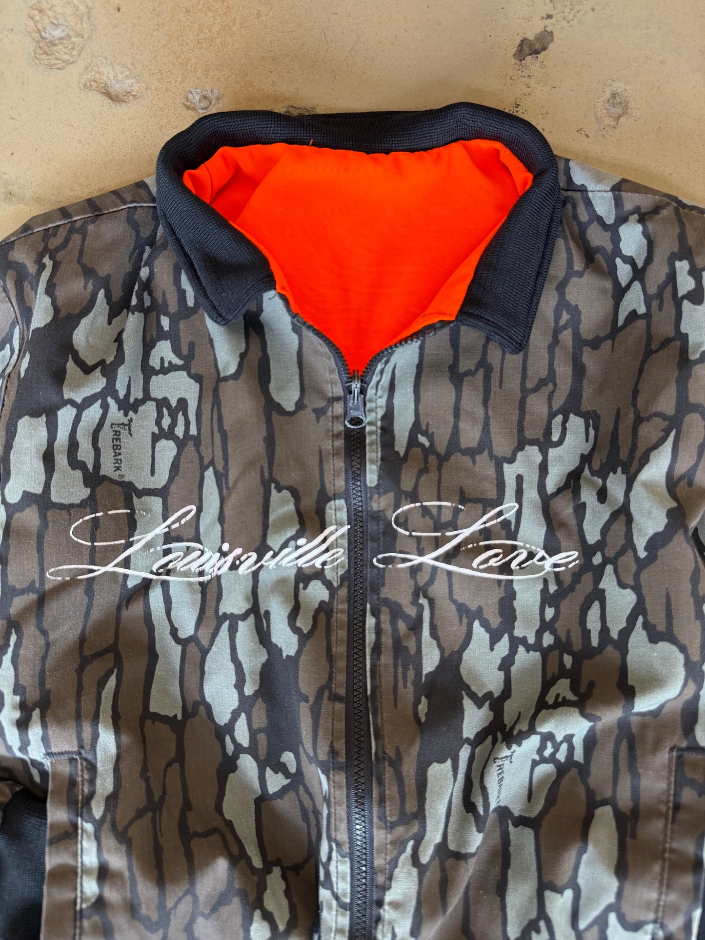 (M/L) Camo Script Jacket