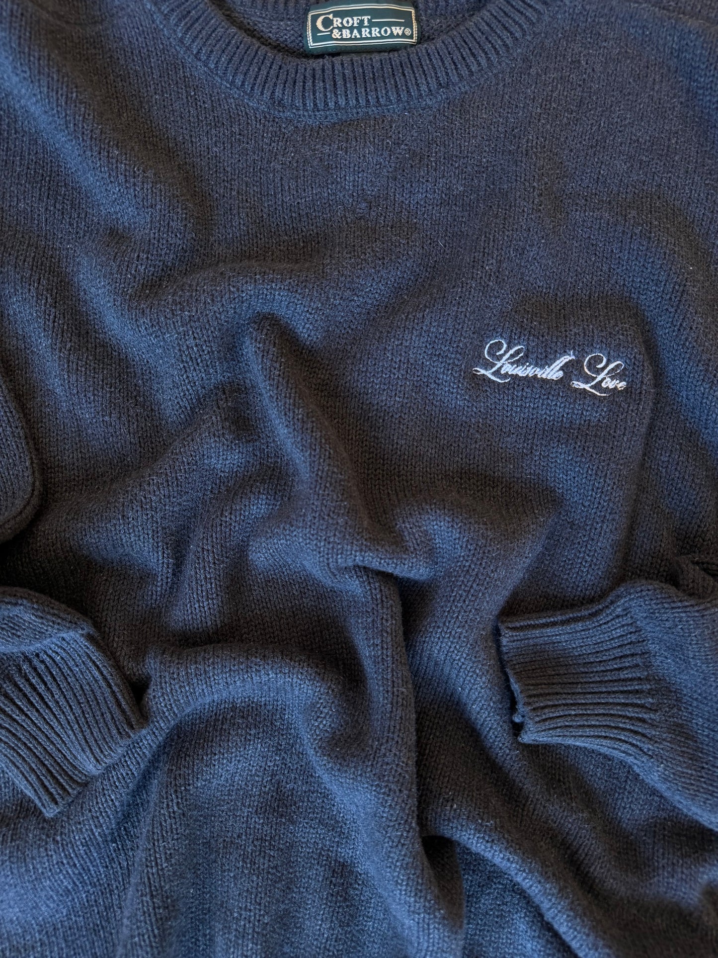 (L/XL) Embroidered Charcoal Sweater