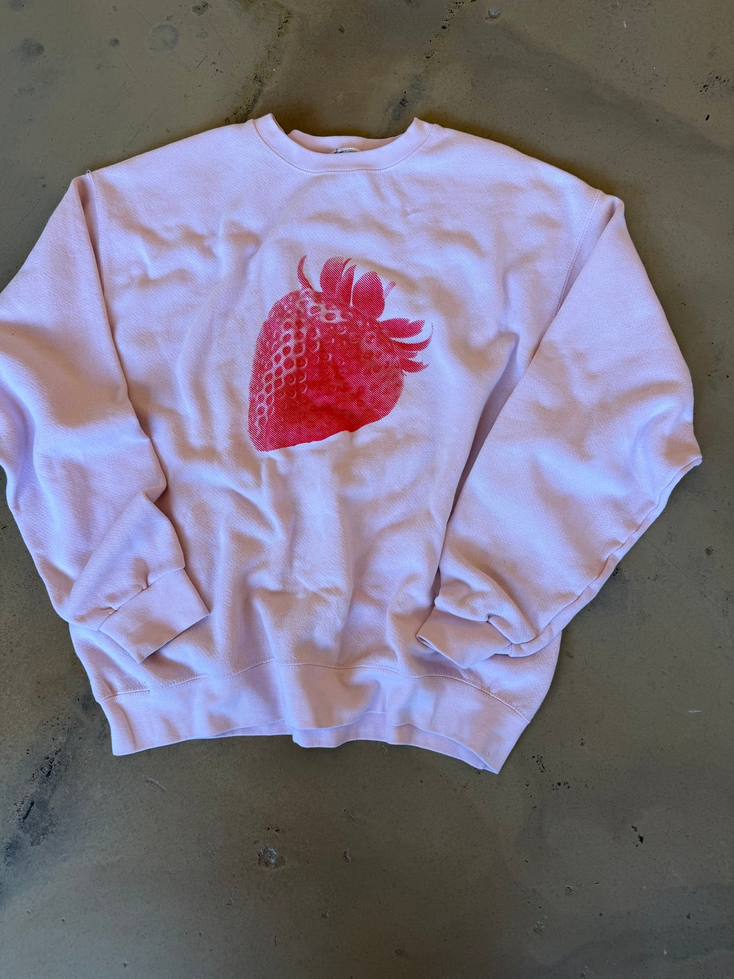 (XL) Strawberry Pink Sweatshirt