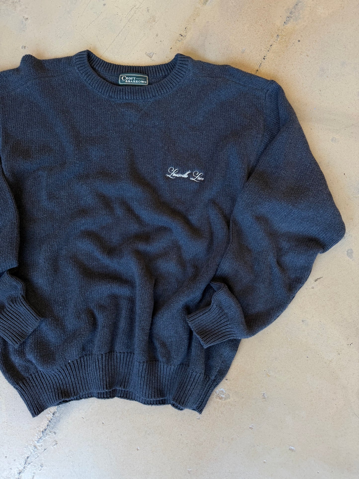 (L/XL) Embroidered Charcoal Sweater